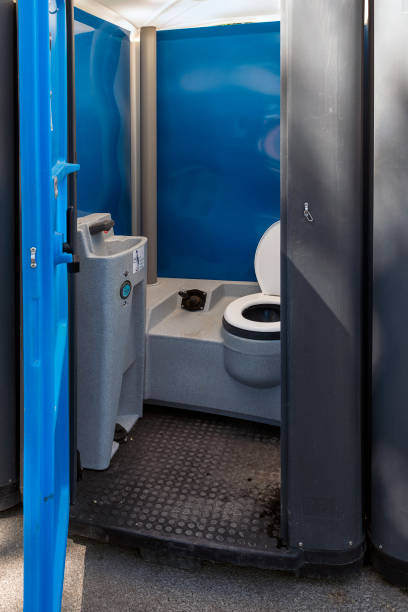 Best Best portable toilet rental  in Pine Hills, CA
